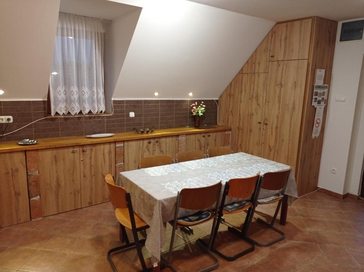 Erdey Apartman Barcs Luaran gambar