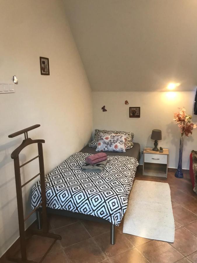 Erdey Apartman Barcs Luaran gambar